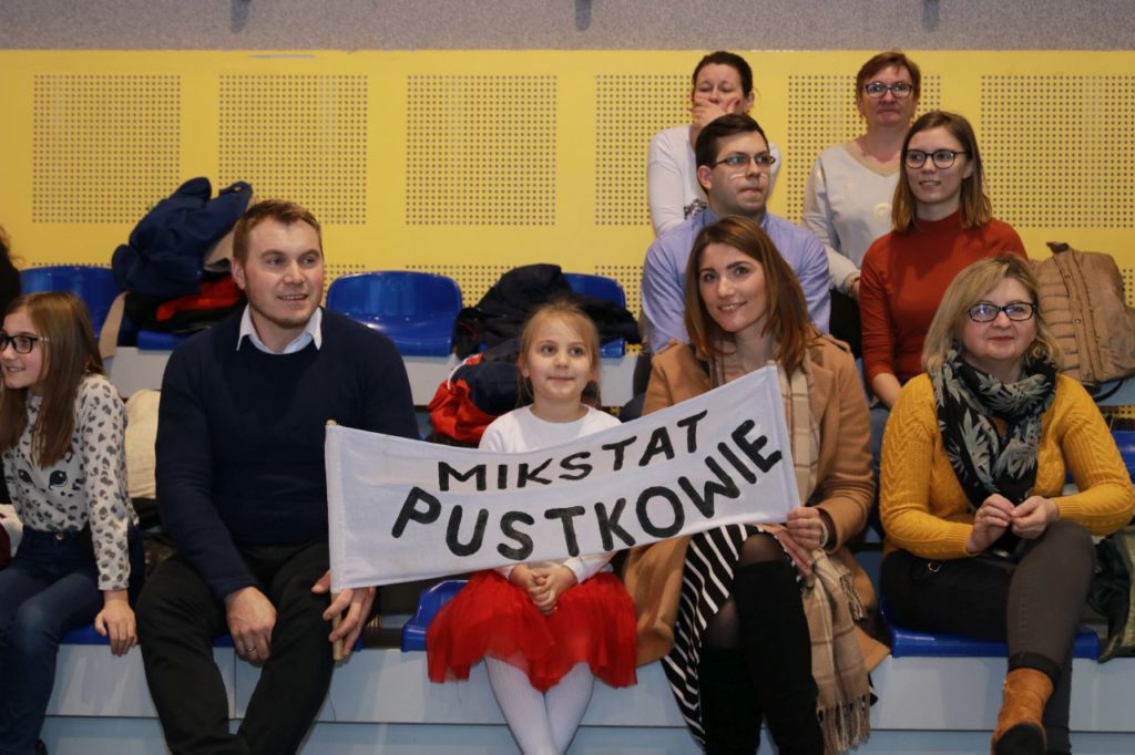 Kibice z Mikstatu Pustkowia mogli być zadowoleni, bo ich drużyna wywalczyła 3. miejsce.