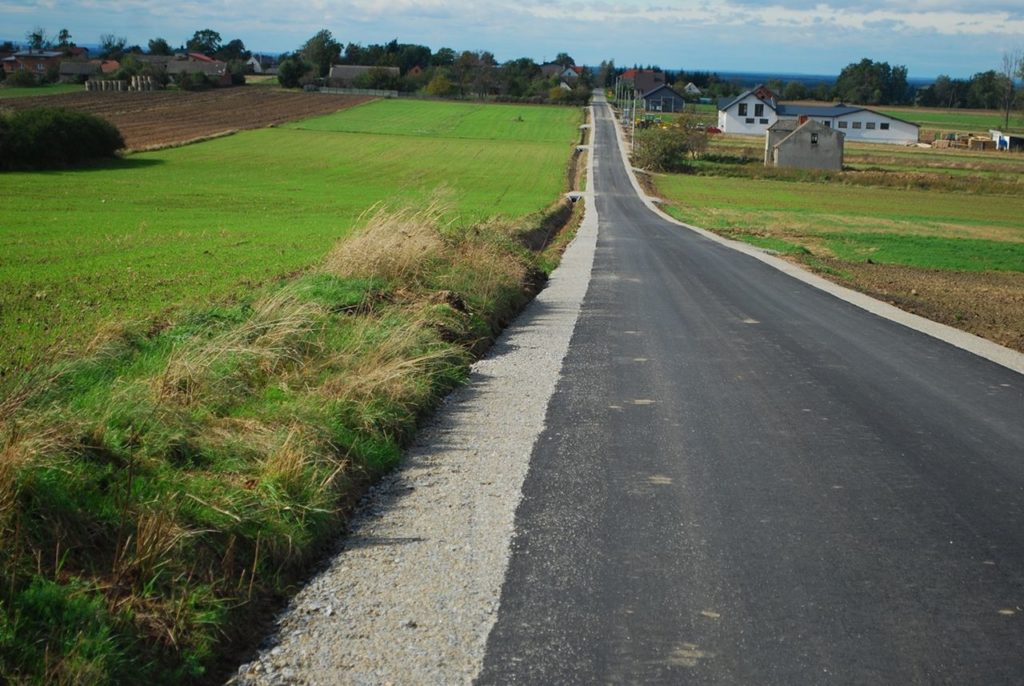 Nowa droga w Komorowie. 