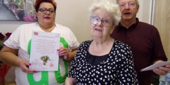 Klubowi seniorzy w Mikstacie świętują swoje jubileusze i imieniny