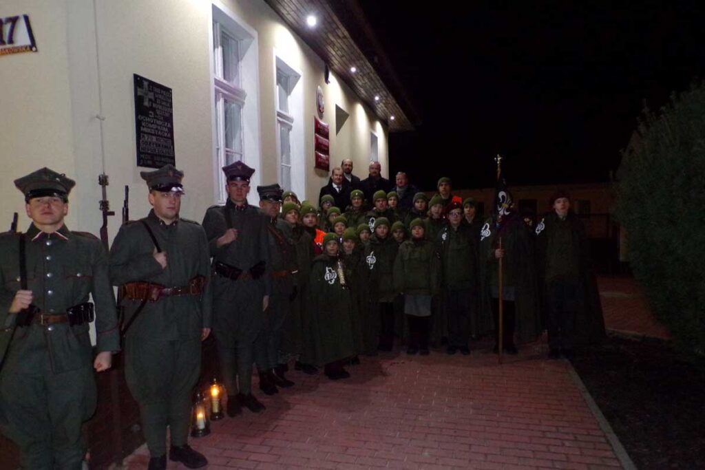 uroczyste obchody 104. rocznicy wybuchu Powstania Wielkopolskiego w Mikstacie
