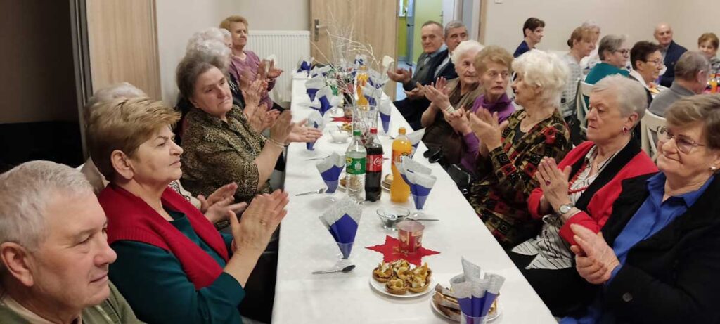 Dobrą tradycja stało się, że seniorzy z mikstackiego klubu razem obchodzą urodziny czy imieniny