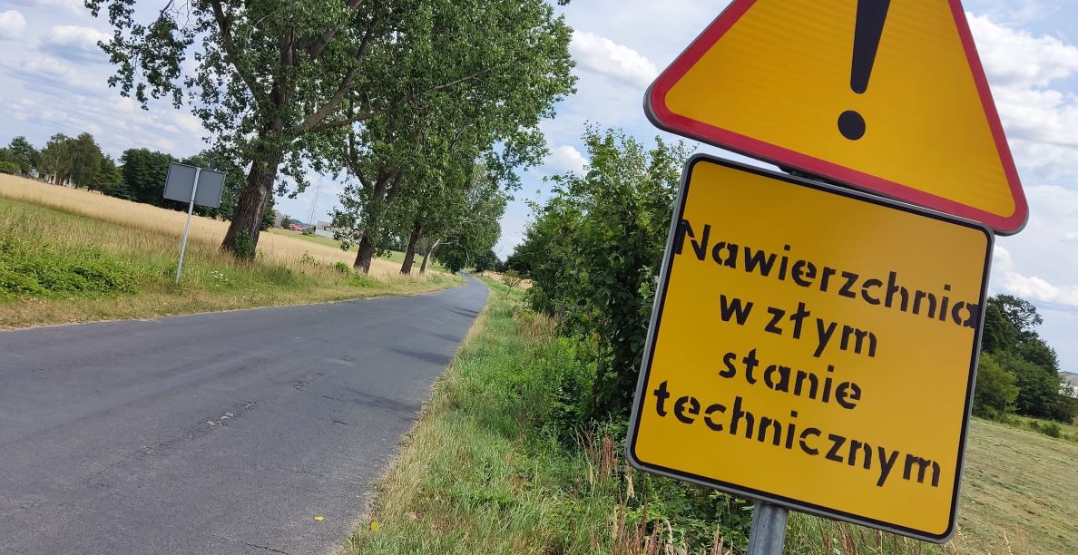 Droga powiatowa z Kotłowa do Kaliszkowic Ołobockich wymaga szybkiego remontu.