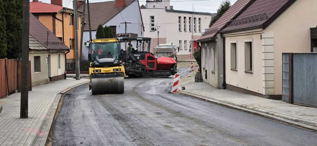 Jeszcze przed świętami ulice Odolanowska i Ogrodowa będą miały nowe nawierzchnie asfaltowe.