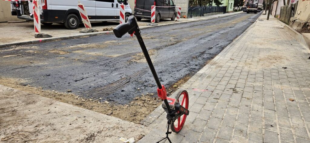 Jeszcze przed świętami ulice Odolanowska i Ogrodowa będą miały nowe nawierzchnie asfaltowe.