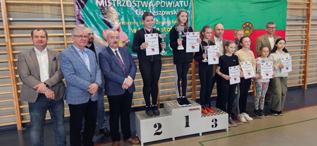 XXVI Mistrzostwa Powiatu Ostrzeszowskiego Zrzeszenia Ludowych Zespołów Sportowych w tenisie stołowym i XIX Memoriał im. Bronisława Mikołajewskiego