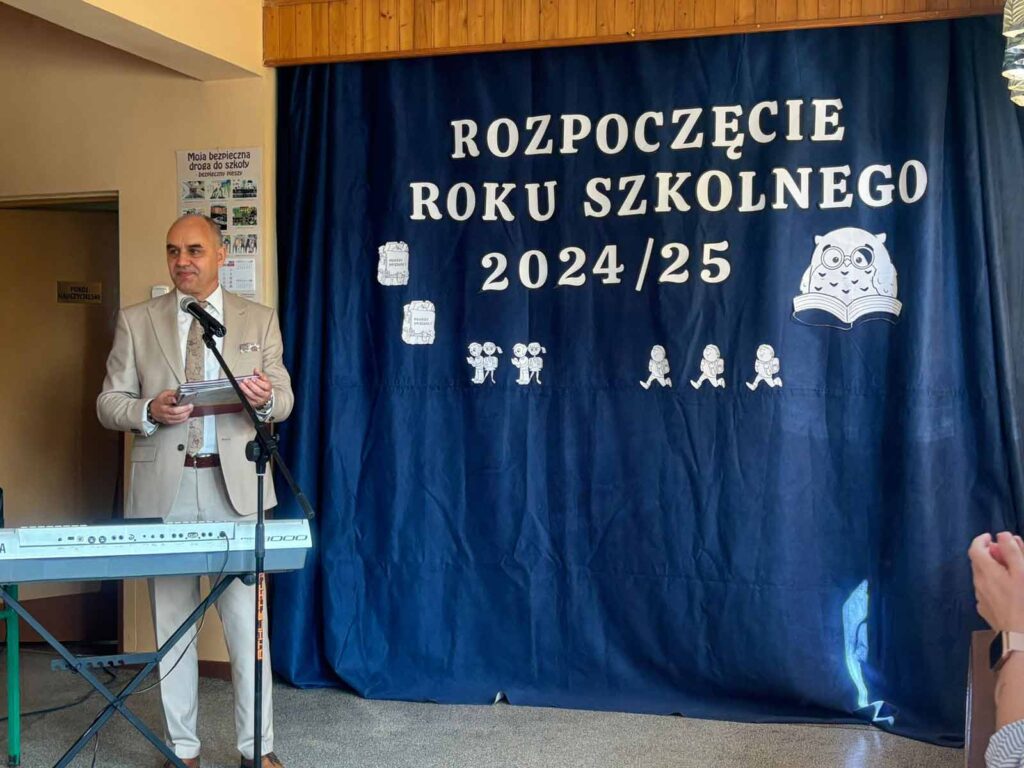 Uroczyste rozpoczęcie roku szkolnego 2024/2025 w Szkole Podstawowej z Oddziałem Przedszkolnym w Biskupicach Zabarycznych