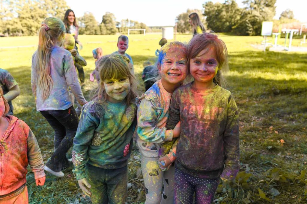 Dzień Przedszkolaka w Biskupicach Zabarycznych: Festiwal Kolorów pełen radości!