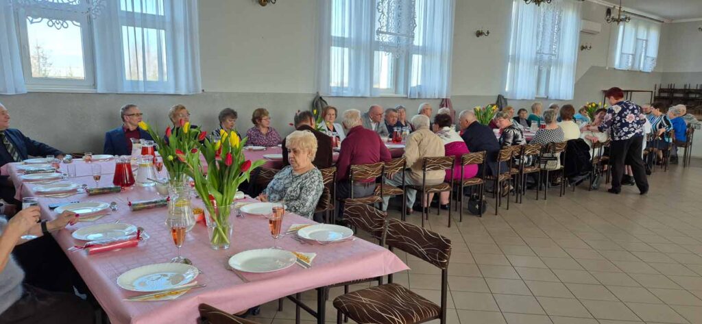 Kole Emerytów, Rencistów i Inwalidów nr 15 w Kaliszkowicach Kaliskich świętowanie trwa w najlepsze