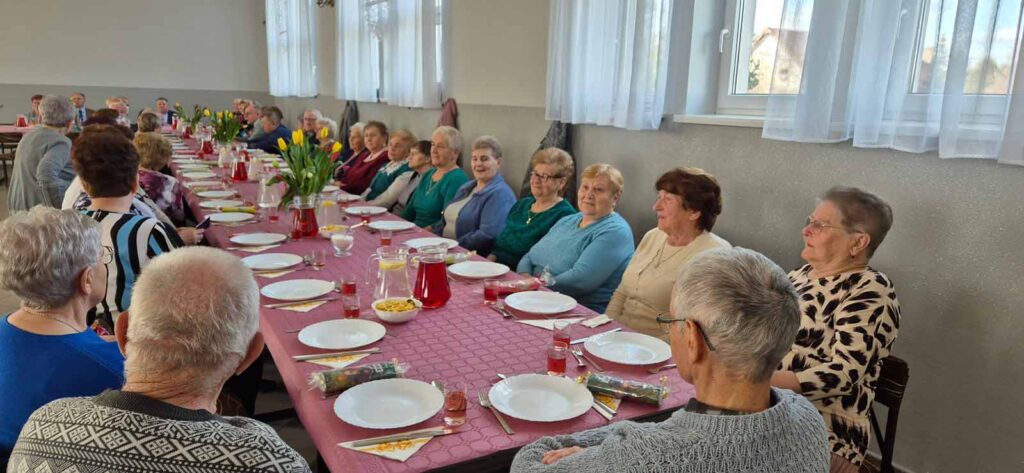 Kole Emerytów, Rencistów i Inwalidów nr 15 w Kaliszkowicach Kaliskich świętowanie trwa w najlepsze