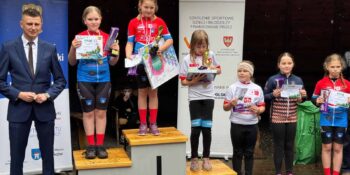 Uczniowie z Biskupic Zabarycznych błyszczą w wojewódzkich mistrzostwach Wielkopolski SP MTB