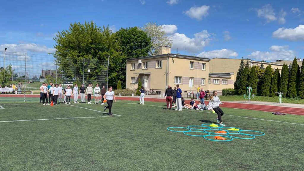 Uczniowie SP w Biskupicach Zabarycznych uczestnikami SPORT FESTIVALU