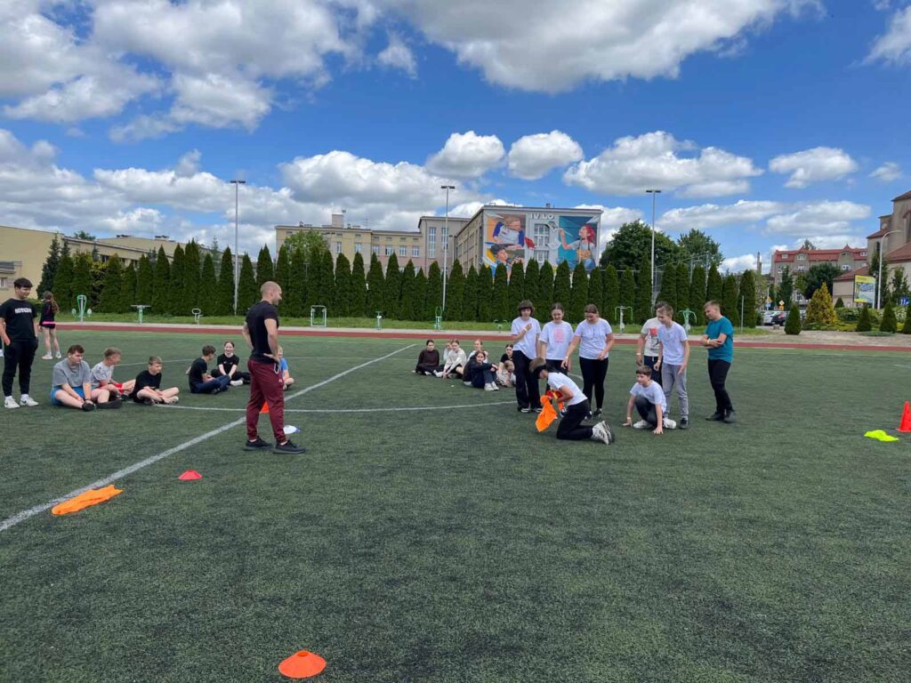 Uczniowie SP w Biskupicach Zabarycznych uczestnikami SPORT FESTIVALU