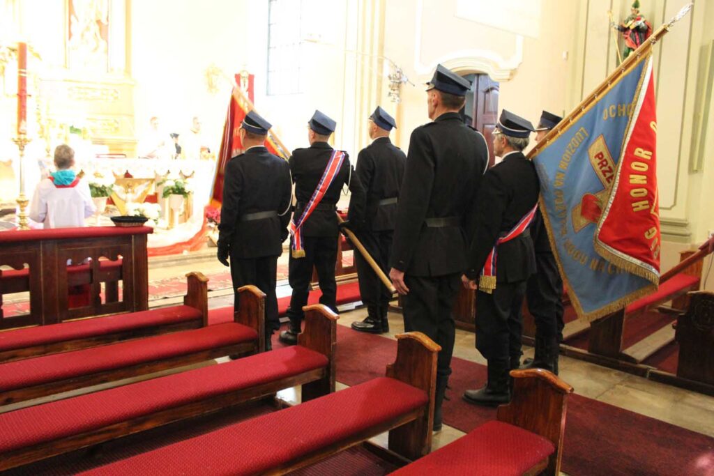 Mieszkańcy Mikstatu uczcili 3 Maja – w duchu wiary i patriotyzmu