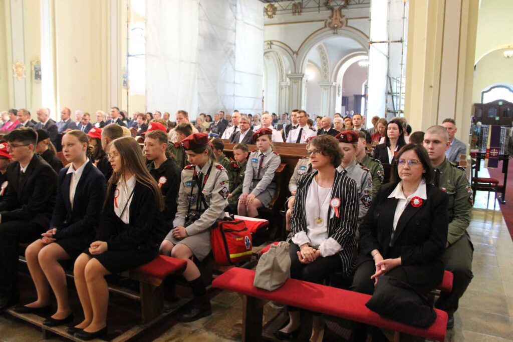 Mieszkańcy Mikstatu uczcili 3 Maja – w duchu wiary i patriotyzmu