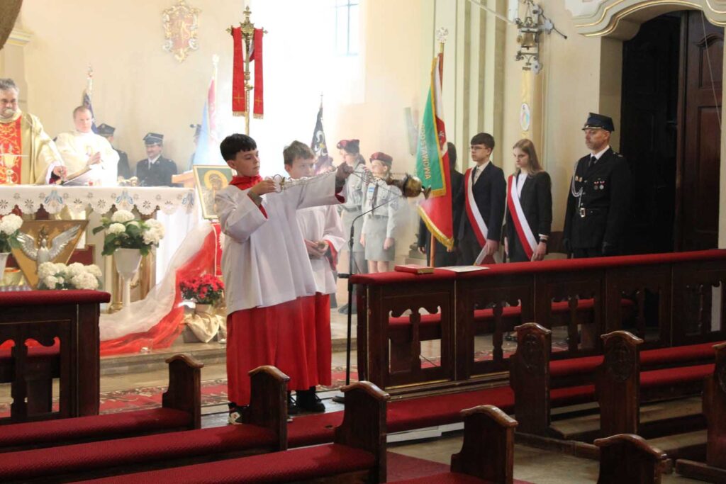 Mieszkańcy Mikstatu uczcili 3 Maja – w duchu wiary i patriotyzmu