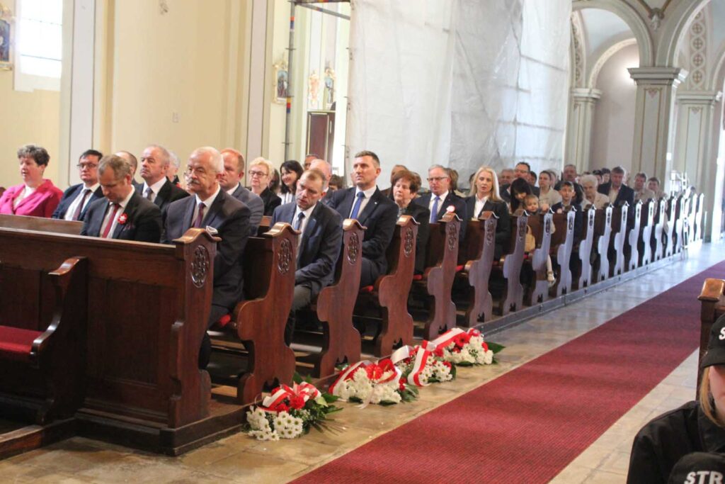 Mieszkańcy Mikstatu uczcili 3 Maja – w duchu wiary i patriotyzmu