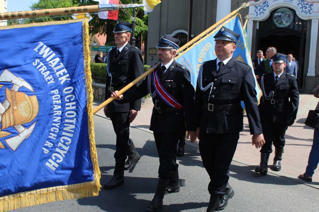 Mieszkańcy Mikstatu uczcili 3 Maja – w duchu wiary i patriotyzmu