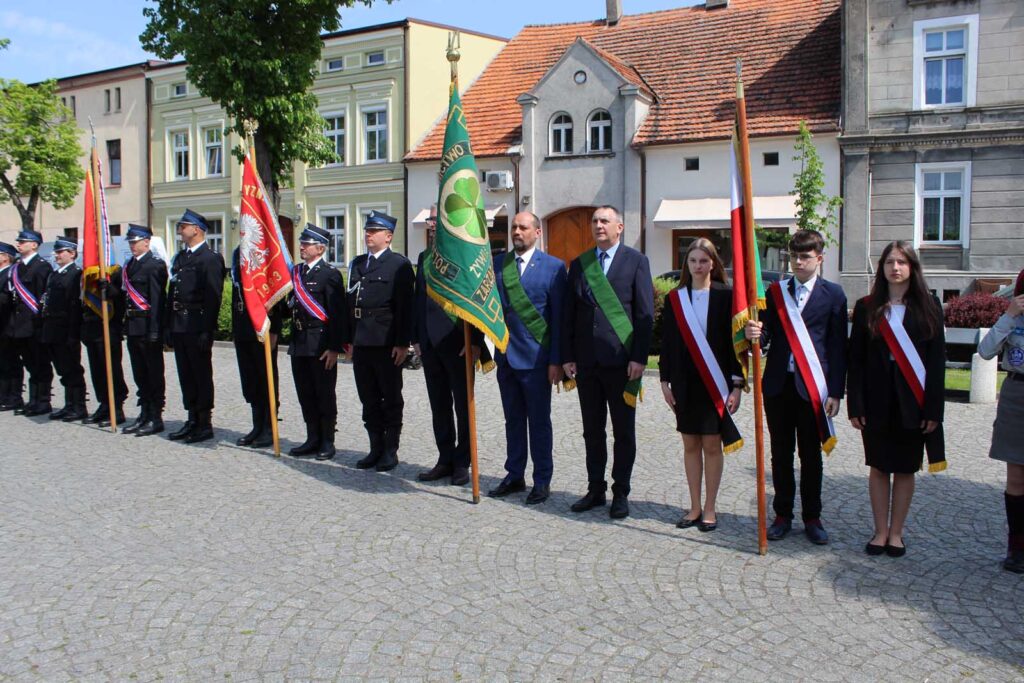 Mieszkańcy Mikstatu uczcili 3 Maja – w duchu wiary i patriotyzmu