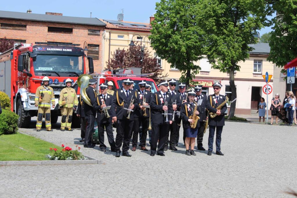 Mieszkańcy Mikstatu uczcili 3 Maja – w duchu wiary i patriotyzmu