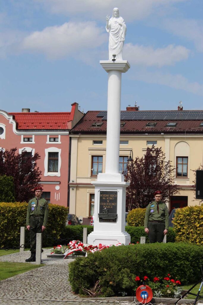 Mieszkańcy Mikstatu uczcili 3 Maja – w duchu wiary i patriotyzmu