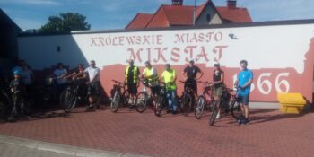 rajd rowerowy zorganizowany przez Samorząd Mieszkańców Miasta Mikstat