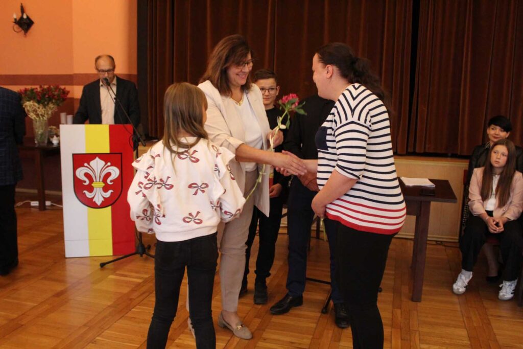 Mikstat. Mistrzowie sportu wyróżnieni.