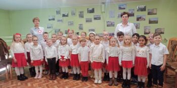 Lekcja patriotyzmu w Bibliotece Publicznej w Mikstacie