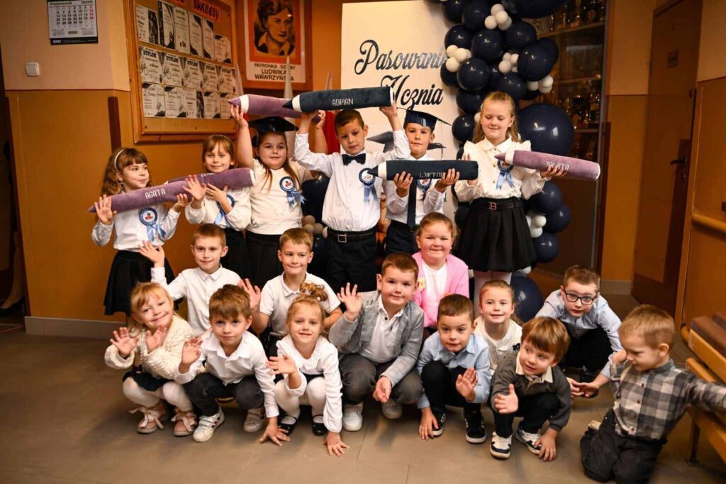 Uroczyste Pasowanie na Ucznia w Szkole Podstawowej w Biskupicach Zabarycznych