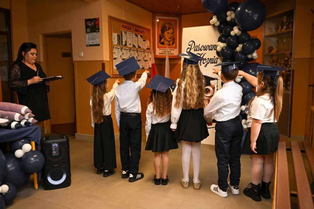 Uroczyste Pasowanie na Ucznia w Szkole Podstawowej w Biskupicach Zabarycznych