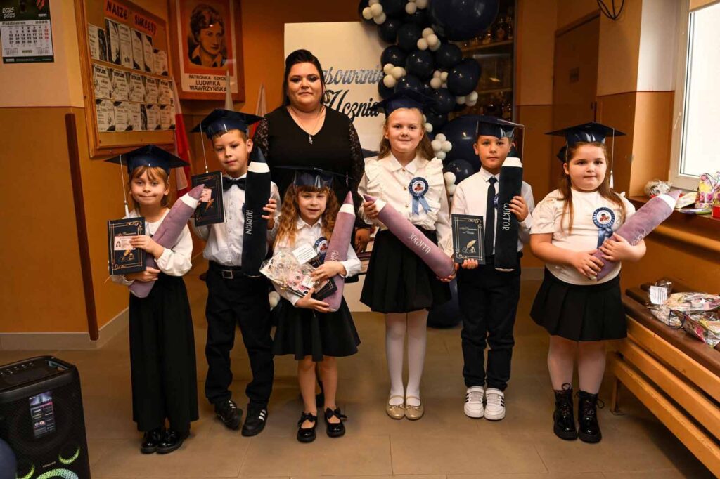 Uroczyste Pasowanie na Ucznia w Szkole Podstawowej w Biskupicach Zabarycznych