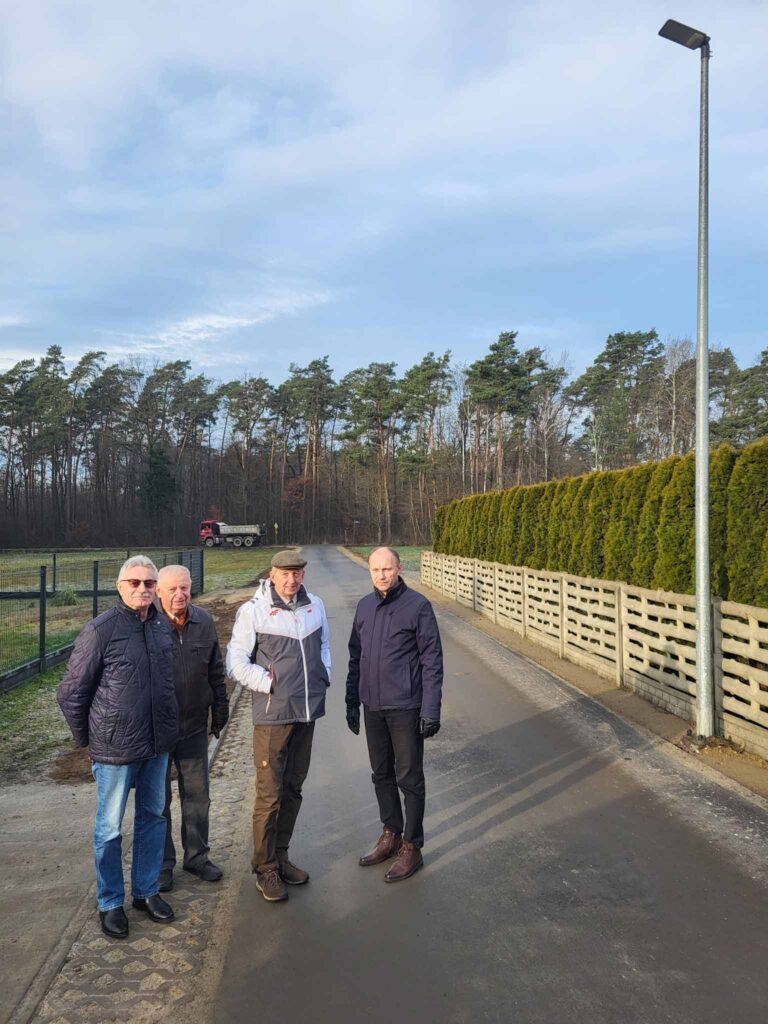 Zakończenie przebudowy drogi gminnej w Przedborowie (Plebańskie)