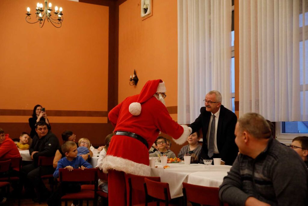 W sobotę, podczas jarmarku w MGOK-u, odbyło się radosne spotkanie dla dzieci z naszej gminy