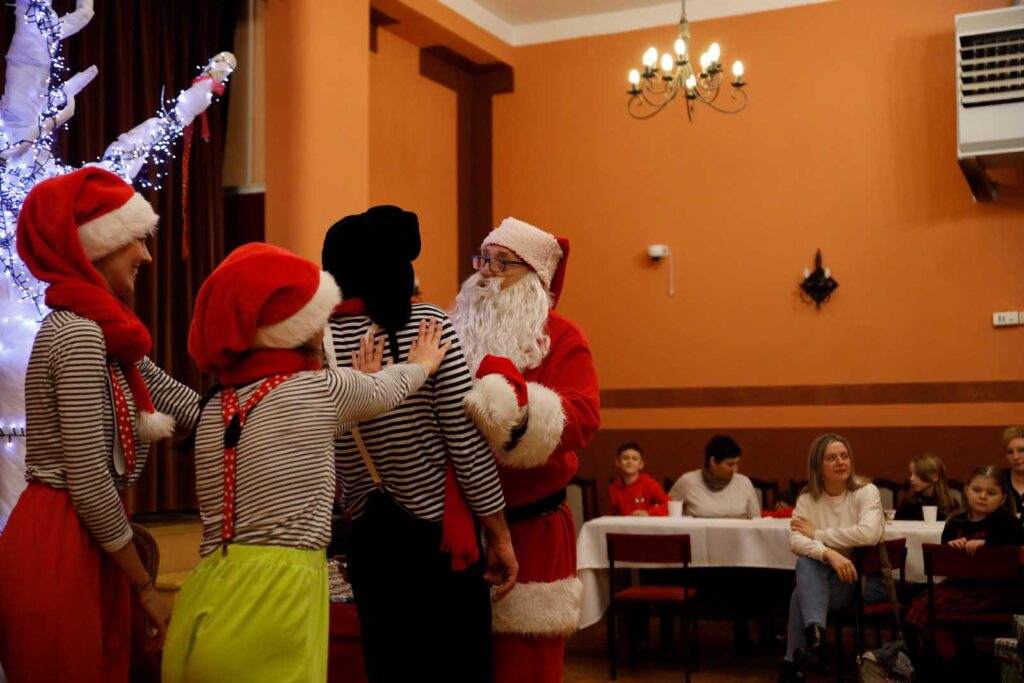W sobotę, podczas jarmarku w MGOK-u, odbyło się radosne spotkanie dla dzieci z naszej gminy