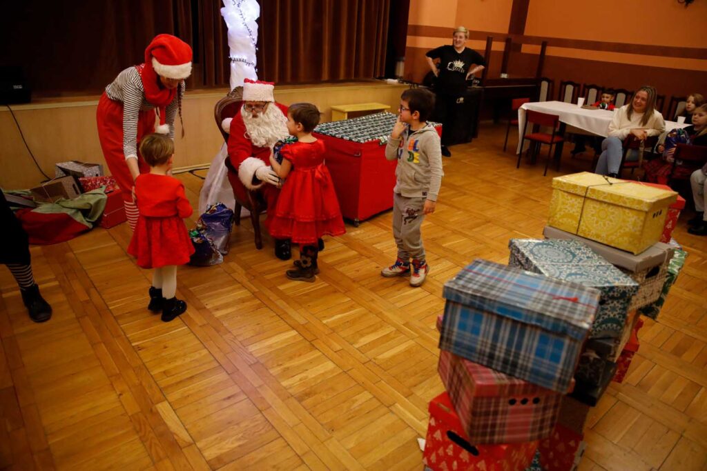W sobotę, podczas jarmarku w MGOK-u, odbyło się radosne spotkanie dla dzieci z naszej gminy