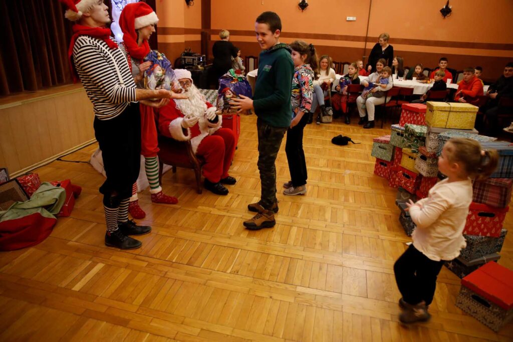 W sobotę, podczas jarmarku w MGOK-u, odbyło się radosne spotkanie dla dzieci z naszej gminy