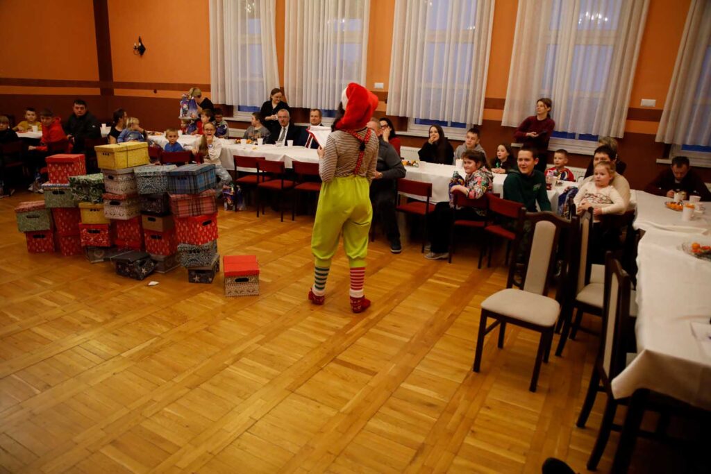 W sobotę, podczas jarmarku w MGOK-u, odbyło się radosne spotkanie dla dzieci z naszej gminy