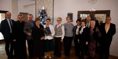 Emeryci – Magia Opłatka