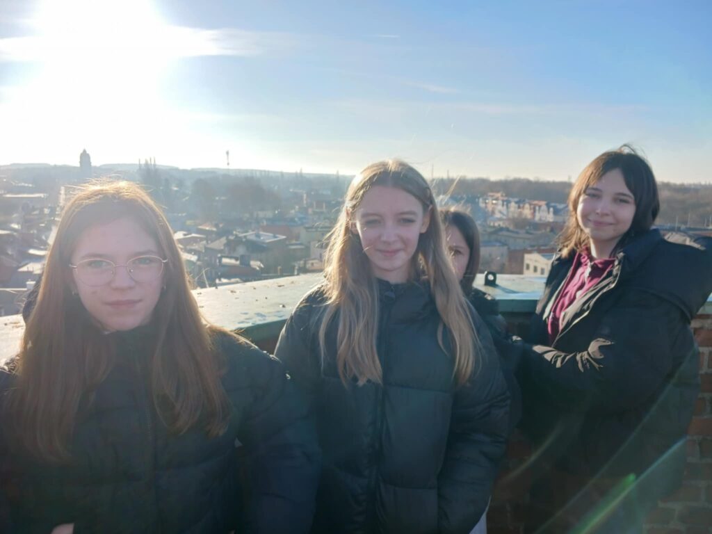 Wyjazd uczniów Szkoły Podstawowej z oddziałem przedszkolnym w Kaliszkowicach Ołobockich do Muzeum Regionalnego w Ostrzeszowie