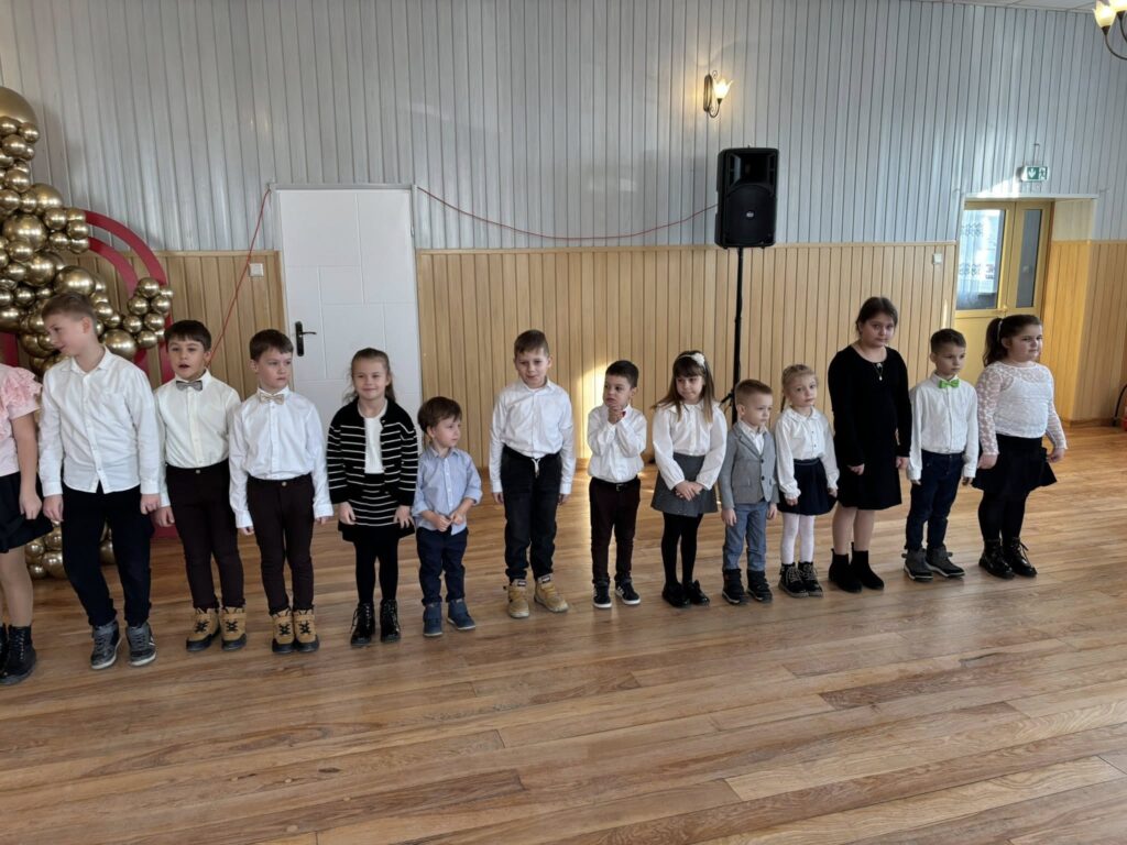 Dzień Babci i Dziadka w Wiejskim Domu Kultury w Biskupicach Zabarycznych