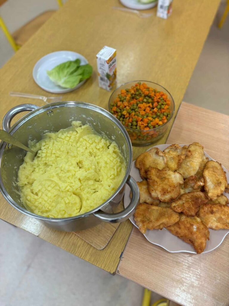 warsztaty kulinarne w Szkole Podstawowej w Biskupicach Zabarycznych