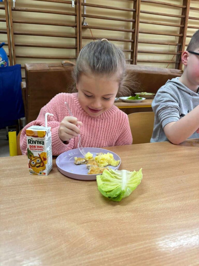 warsztaty kulinarne w Szkole Podstawowej w Biskupicach Zabarycznych