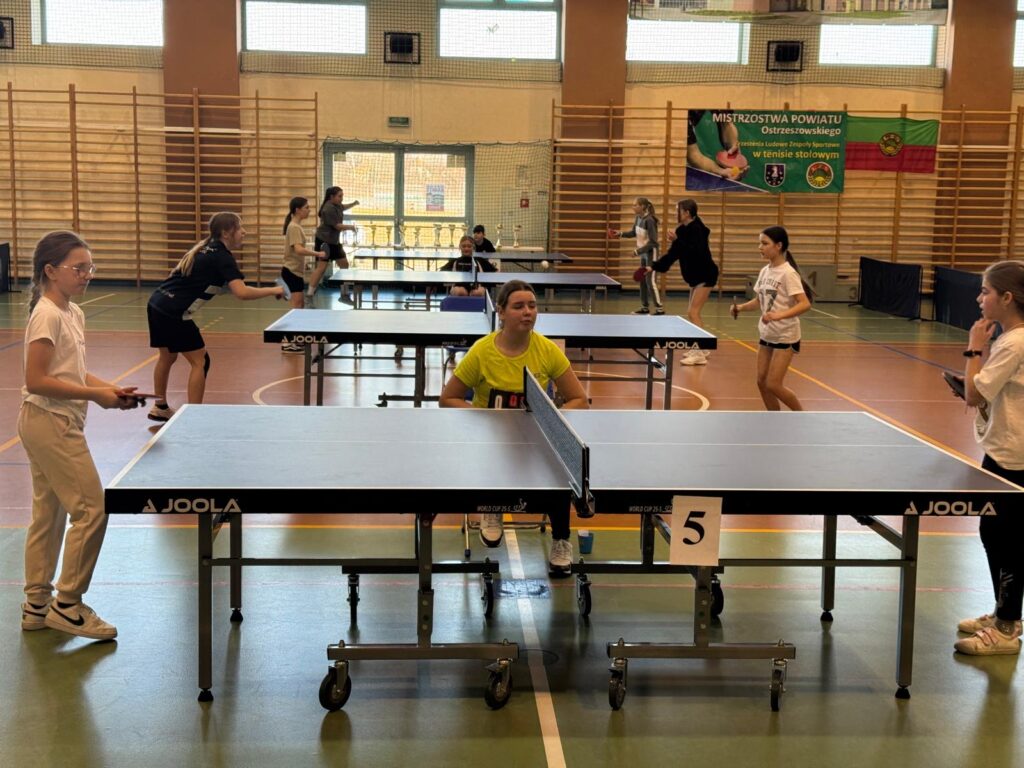 Sukcesy uczniów SP w Biskupicach Zabarycznych w Mistrzostwach Powiatu w Tenisie Stołowym