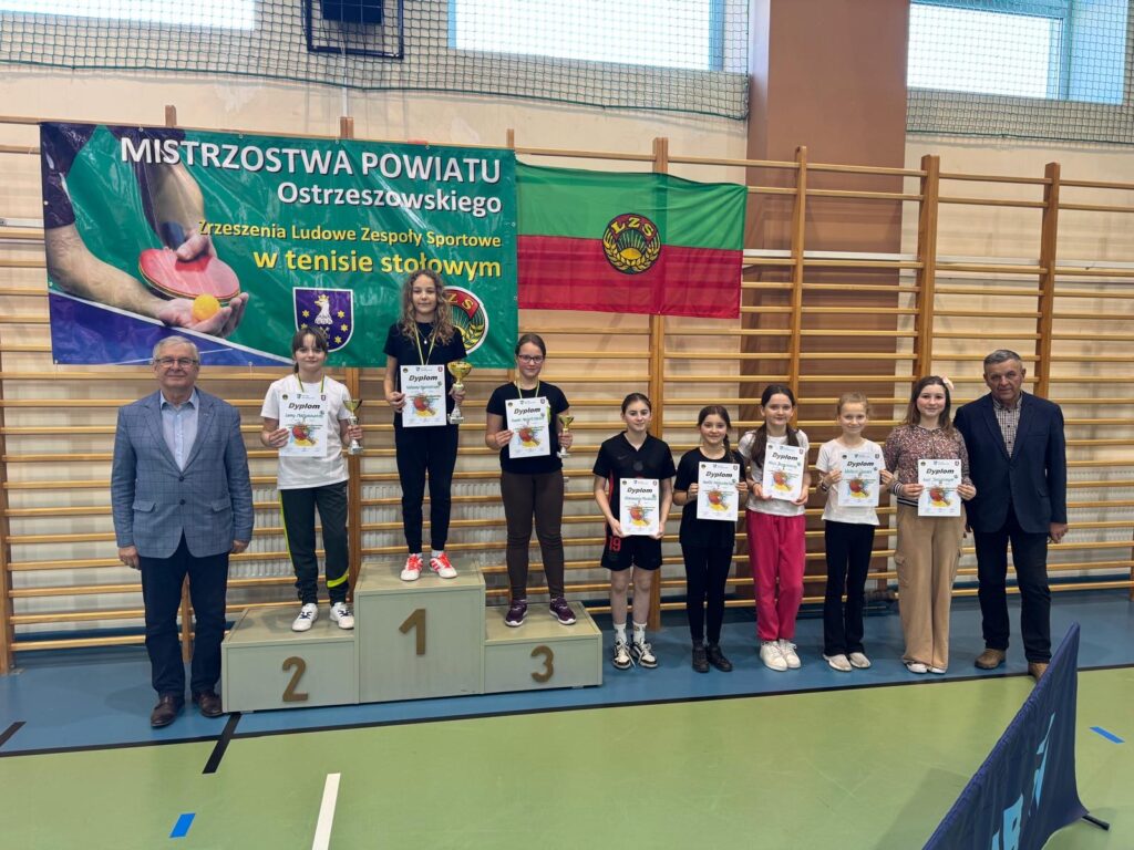 Sukcesy uczniów SP w Biskupicach Zabarycznych w Mistrzostwach Powiatu w Tenisie Stołowym