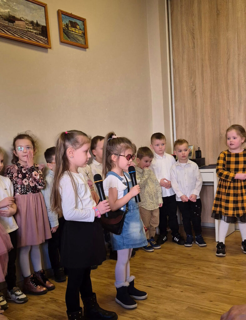 Dzień Kobiet w Klubie Senior+ w Mikstacie