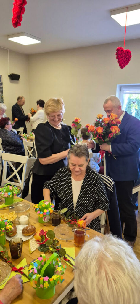 Dzień Kobiet w Klubie Senior+ w Mikstacie
