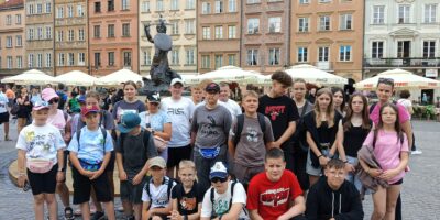 Wycieczka uczniów Szkoły Podstawowej z oddziałem przedszkolnym w Kaliszkowicach Ołobockich do Warszawy
