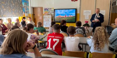 Historia Mikstatu czytana młodemu pokoleniu